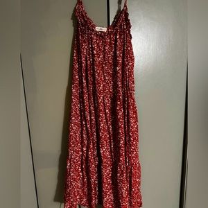 Flowy beach dress. Natural Life. Size large. Adjustable straps.